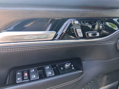 2023 Jeep Grand Wagoneer Series II