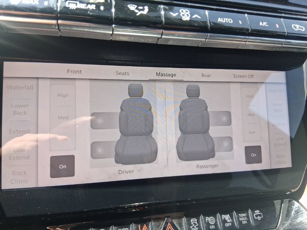 2023 Jeep Grand Wagoneer Series II