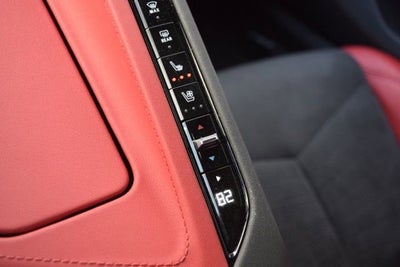 2024 Chevrolet Corvette Stingray 2LT