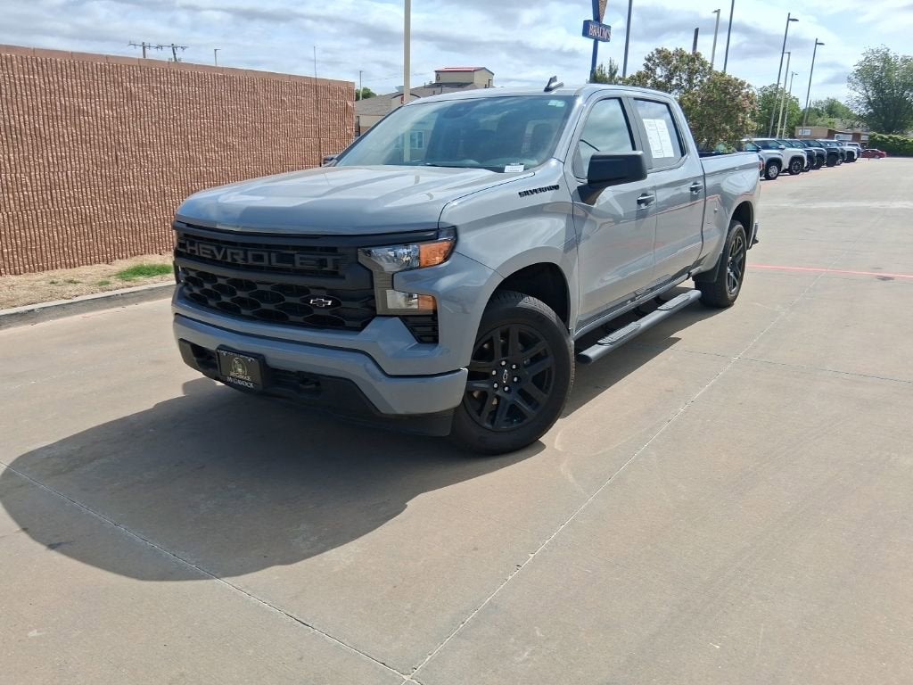 2024 Chevrolet Silverado 1500 Custom