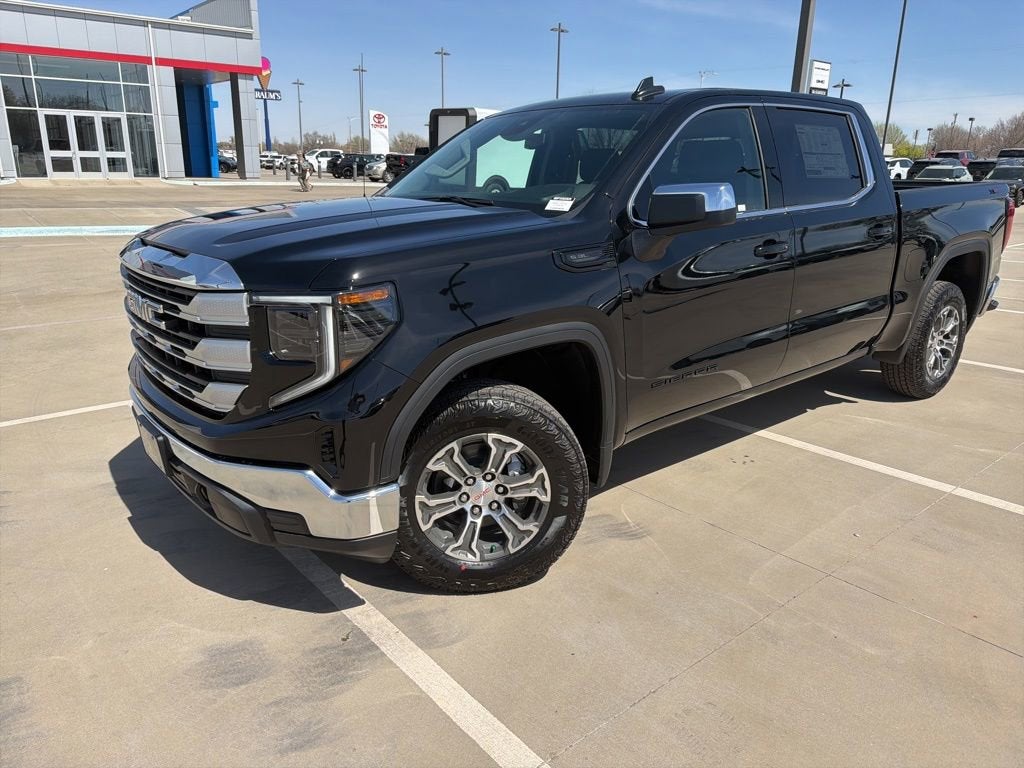 2026 GMC Sierra 1500 SLE