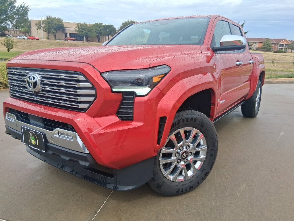2026 Toyota TACOMA 4WD BOULDER LEATHER