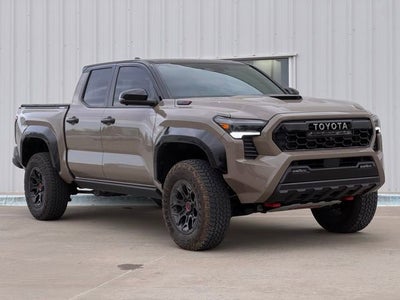 2025 Toyota Tacoma 4WD TRD Sport Hybrid