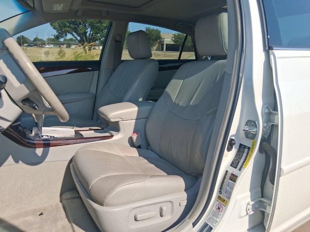 2009 Toyota Avalon XL