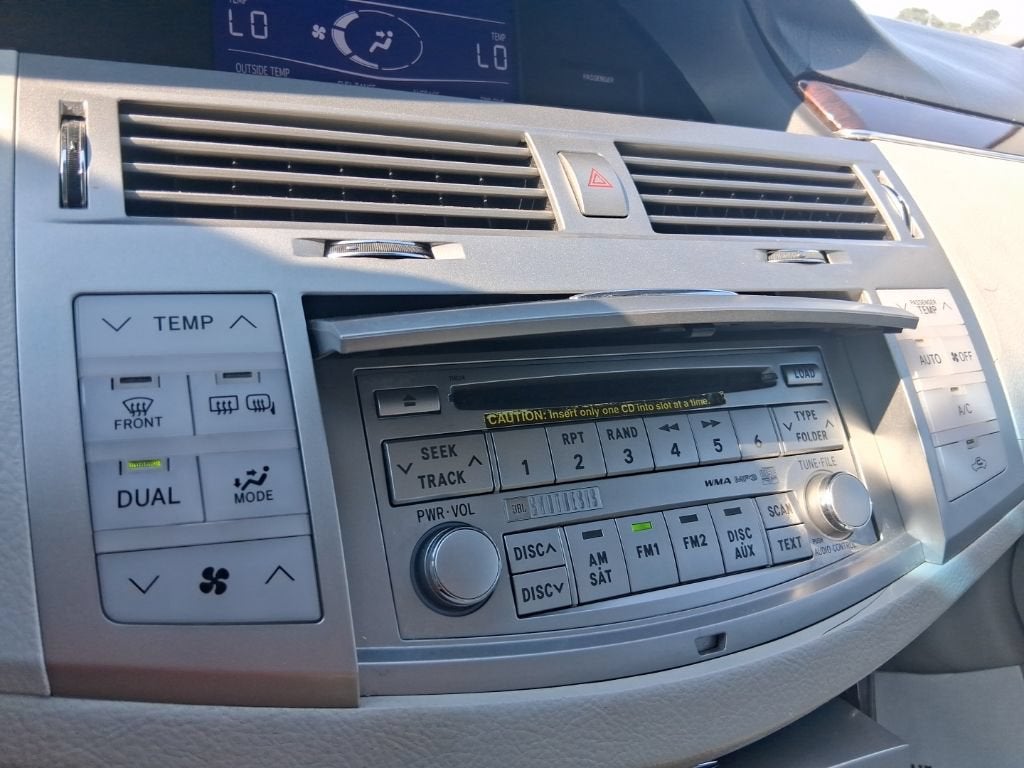 2009 Toyota Avalon XL