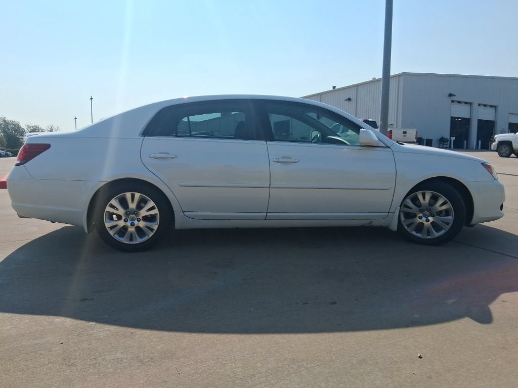2009 Toyota Avalon XL