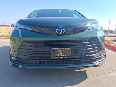 2026 Toyota Sienna Woodland Edition
