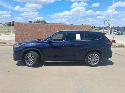 2021 Toyota Highlander Platinum