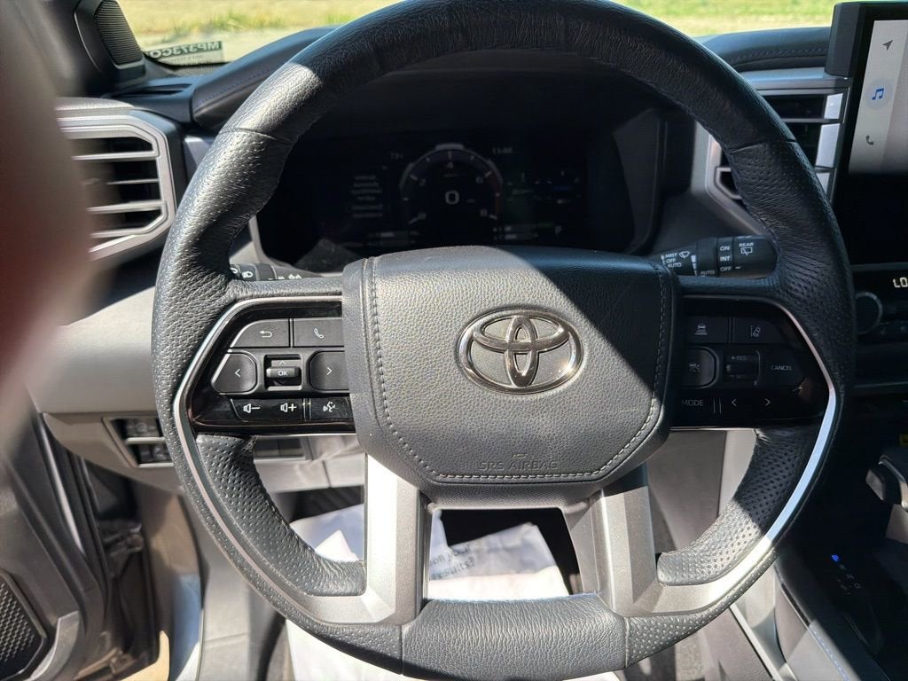 2023 Toyota Sequoia SR5