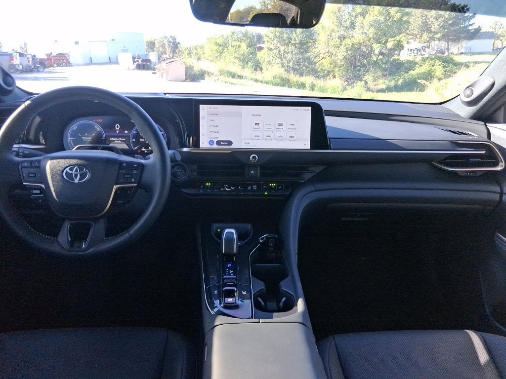 2026 Toyota Crown Platinum